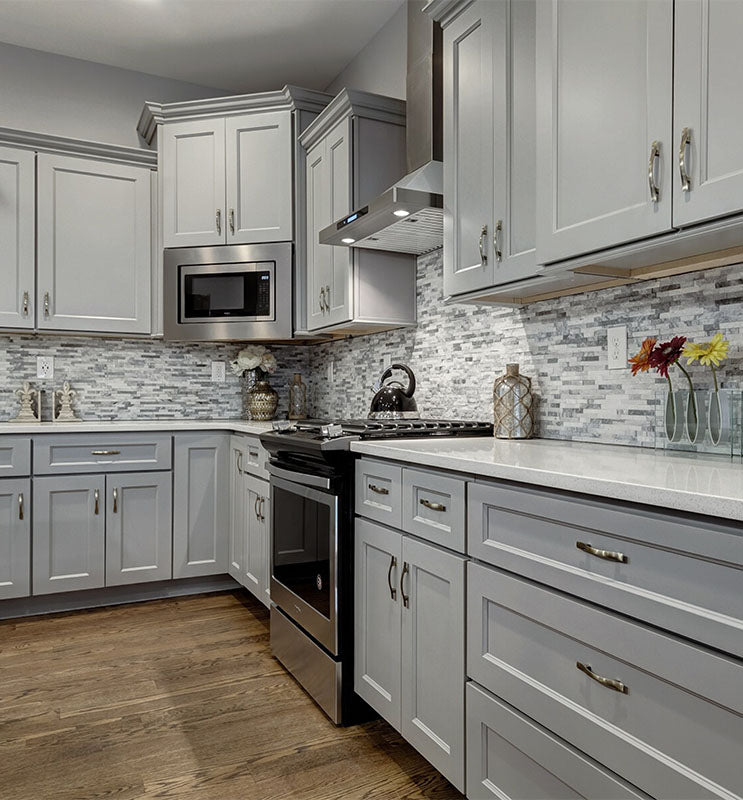Shaker style cabinets displayed in a kitchen from Get Me Cabinets.